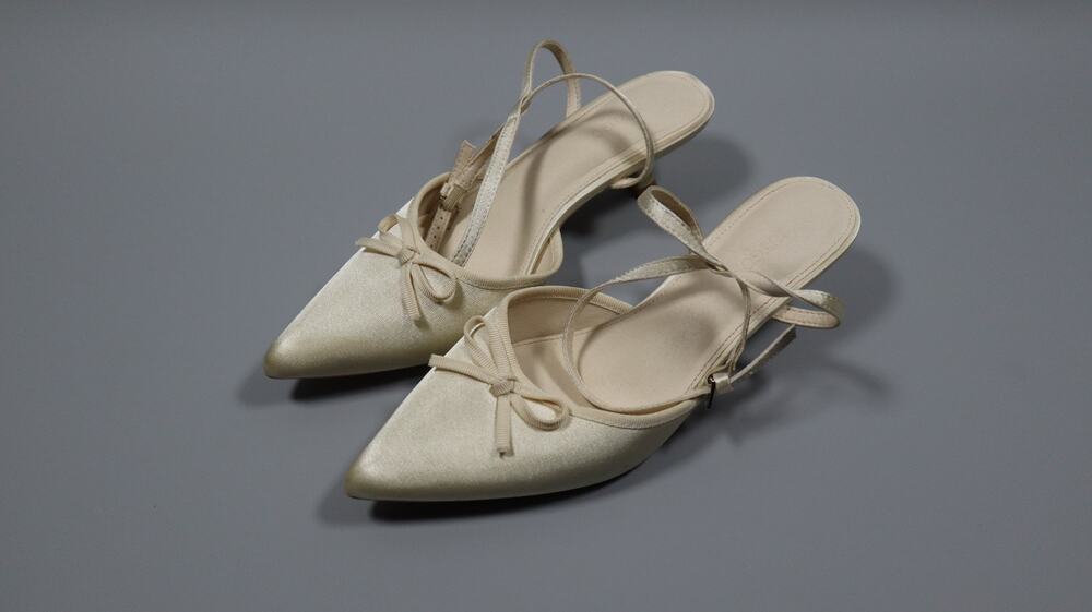 Coutgo Womens Size 8.5 Satin 2" Kitten Heel Ankle Strap Closed Pointed Toe Bow